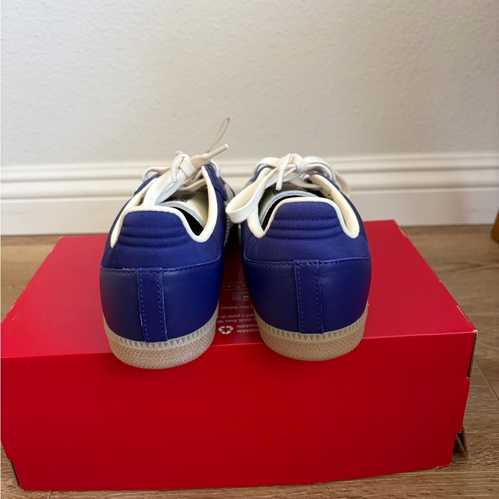 Adidas Samba Purple Sneakers. Women’s 7.5 - Picture 4 of 5